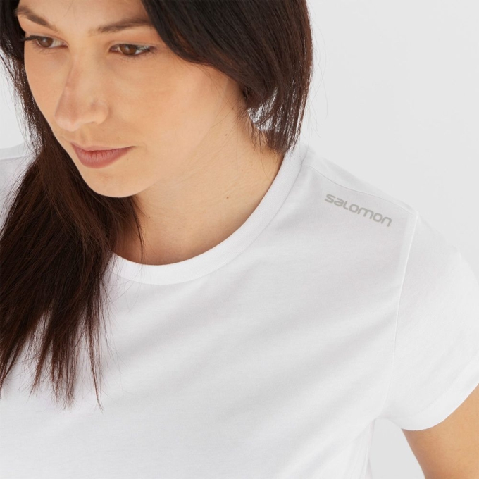 White Salomon OUTLIFE SCOOP HEM W Short Sleeve Women's T Shirts | AE-706ZXEL